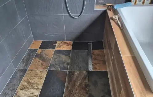 installation de douche italienne Dinard-1